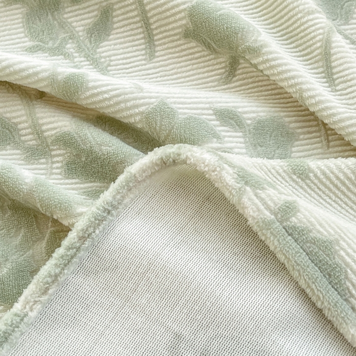 91家纺网 家纺一手货源 找家纺 金盛纺 2024新款雕花牛奶绒床单系列 约定-绿