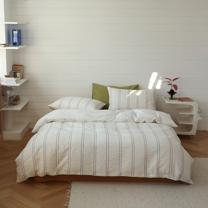 91家纺网 家纺一手货源 找家纺 棉眠 2024新款水洗皱皱纱色织提花线条混搭系列四件套 咖黄细条配咖