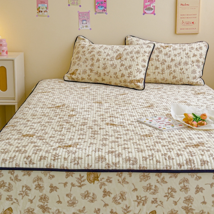 91家纺网 家纺一手货源 找家纺 金丝鸟 2024新款牛奶绒夹棉床笠 飞花咖 夹棉床笠