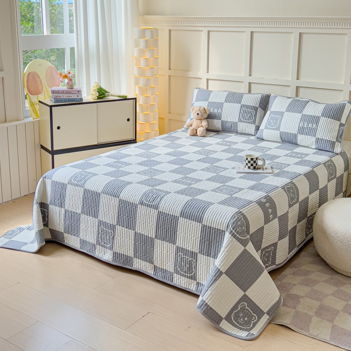 91家纺网 家纺一手货源 找家纺 金丝鸟 2024新款全棉纯棉加牛奶绒夹棉加绒床盖 无影熊 棉绒床盖