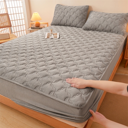 91家纺网 家纺一手货源 找家纺 （总）多谷家纺 2024新款牛奶绒夹棉大豆床笠