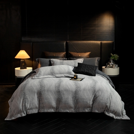 新方向 2025新款高克重240克全消光A类印花牛奶绒四件套-有风 有风-深灰