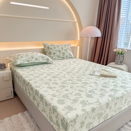 91家纺网 家纺一手货源 找家纺 （总）金盛纺 2024新款雕花牛奶绒床笠