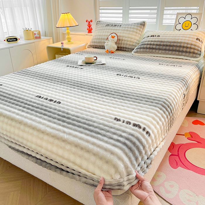 91家纺网 家纺一手货源 找家纺 喜居 2024新款A类兔毛泡泡牛奶绒床笠单床笠三件套 律动