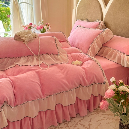 91家纺网 家纺一手货源 找家纺 （总）艾晶美家纺有限公司 2025新款小法试加厚牛奶绒四件套--芭莎