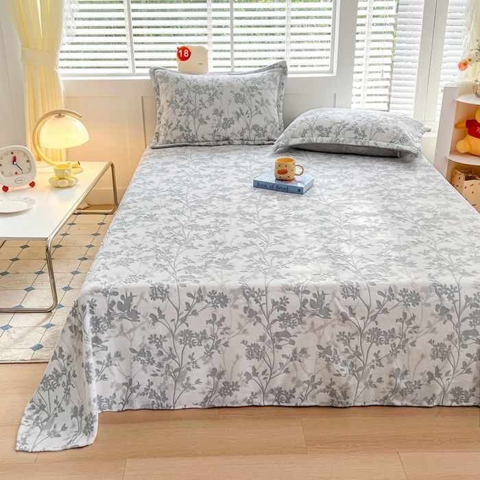 91家纺网 家纺一手货源 找家纺 金盛纺 2024新款雕花牛奶绒床单系列 花朝梦-灰