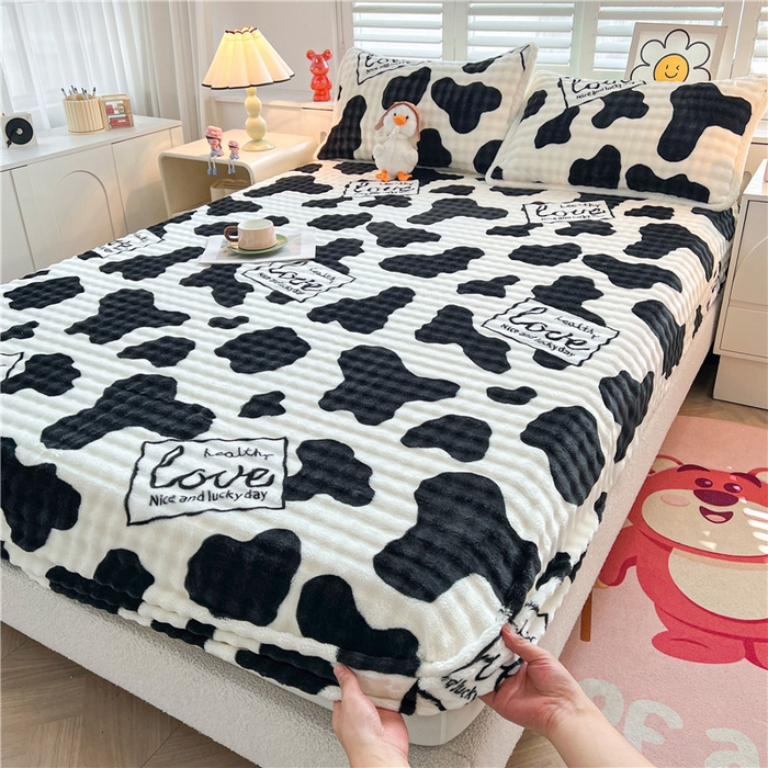 91家纺网 家纺一手货源 找家纺 喜居 2024新款A类兔毛泡泡牛奶绒床笠单床笠三件套 萌牛