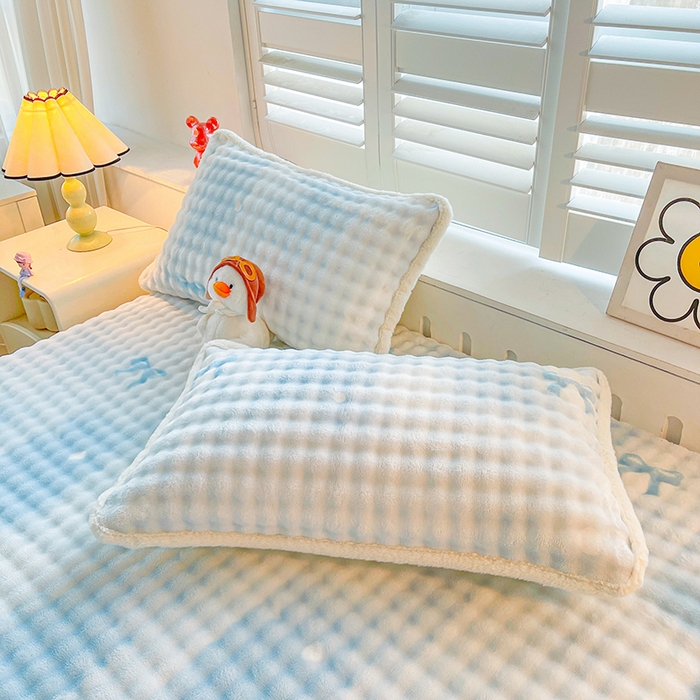 91家纺网 家纺一手货源 找家纺 喜居 2024新款A类兔毛泡泡牛奶绒床笠单床笠三件套 小美好-蓝