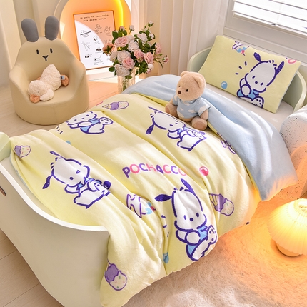 91家纺网 家纺一手货源 找家纺 （总）宝贝优选 2024新款三丽鸥牛奶绒可拆卸款冬被被子被芯