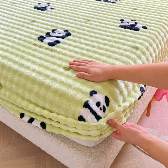 91家纺网 家纺一手货源 找家纺 喜居 2024新款A类兔毛泡泡牛奶绒床笠单床笠三件套 小熊宝