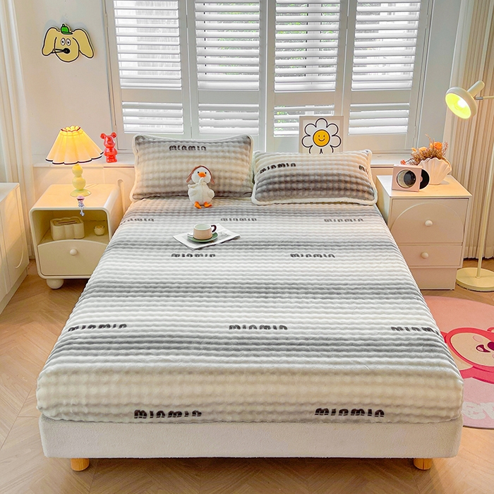 91家纺网 家纺一手货源 找家纺 喜居 2024新款A类兔毛泡泡牛奶绒床笠单床笠三件套 律动