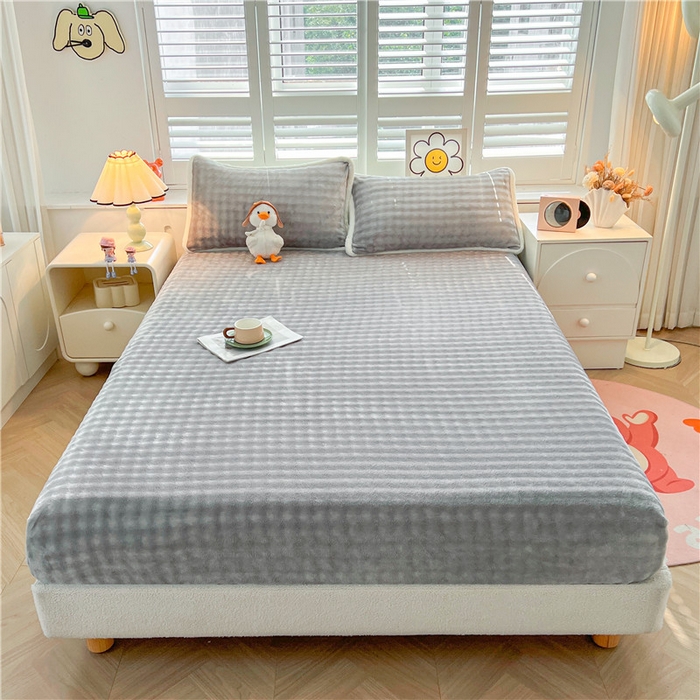 91家纺网 家纺一手货源 找家纺 喜居 2024新款A类兔毛泡泡牛奶绒床笠单床笠三件套 典雅灰