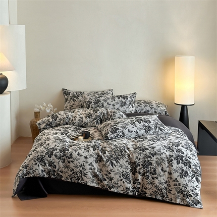 91家纺网 家纺一手货源 找家纺 梦享生活家居 2024新款双层纱黑灰提花系列四件套 黑茶花