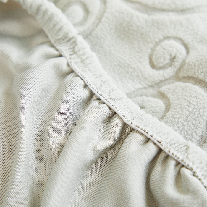 91家纺网 家纺一手货源 找家纺 丝绮鹿 2024新款雕花绒年华系列-弧形椅子套 浅灰