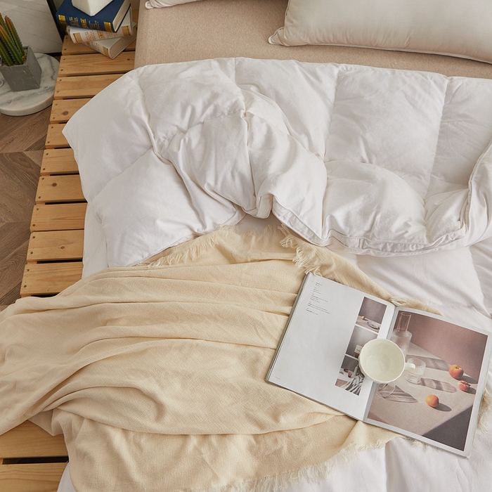 91家纺网 家纺一手货源 找家纺 （总）颐羽达 加工定制60s全棉双层提花鹅绒被被壳 自充绒羽绒被半成品被壳