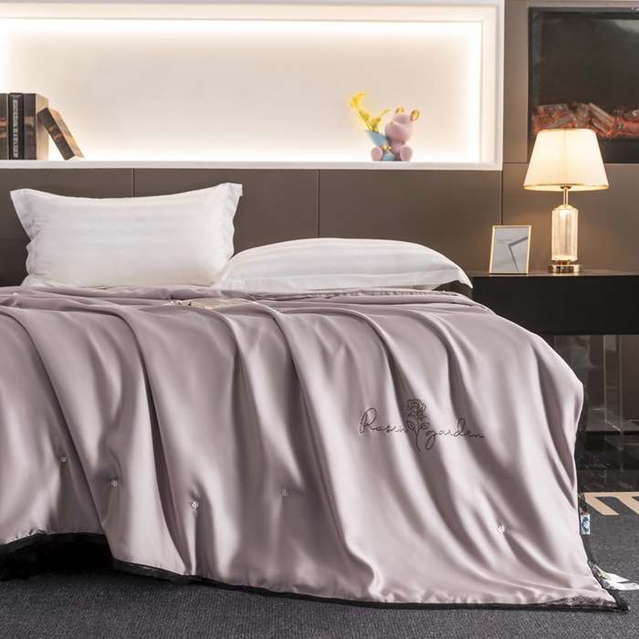 91家纺网 家纺一手货源 找家纺 （总）颐羽达 外贸手工蚕丝被芯批发夏凉被莱赛尔桑蚕丝被加厚冬被子礼品礼盒装