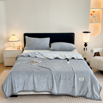 91家纺网 家纺一手货源 找家纺 （总）恋人优选 新款柔软亲肤A类双面牛奶绒毛毯床单多功能毯