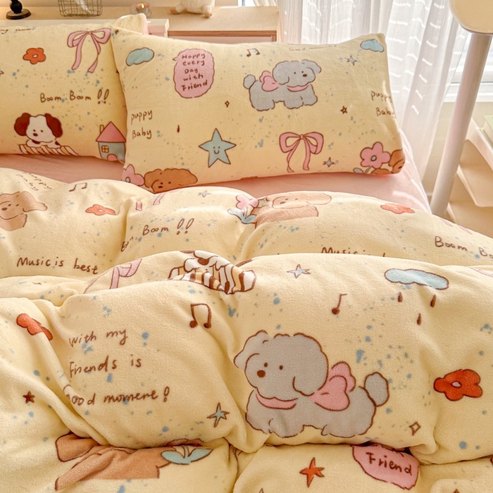 91家纺网 家纺一手货源 找家纺 呗旺鹿 2024新款高克重卡通印花毛巾绣牛奶绒四件套 宠物音乐会