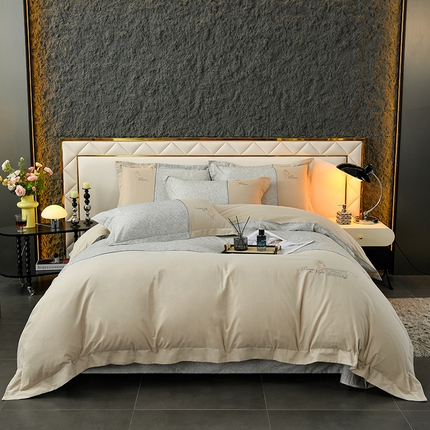 91家纺网 家纺一手货源 找家纺 （总）小时代家纺 2024新款全棉60支轻磨毛肌理纹夹棉床盖四件套-珂洛