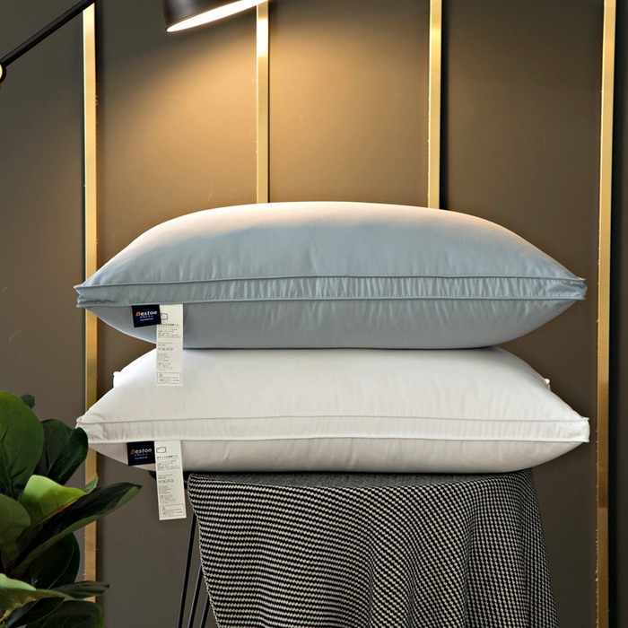 91家纺网 家纺一手货源 找家纺 （总）颐羽达 新款60贡缎立体双层羽绒枕 纯棉鹅绒枕酒店民宿枕芯批发