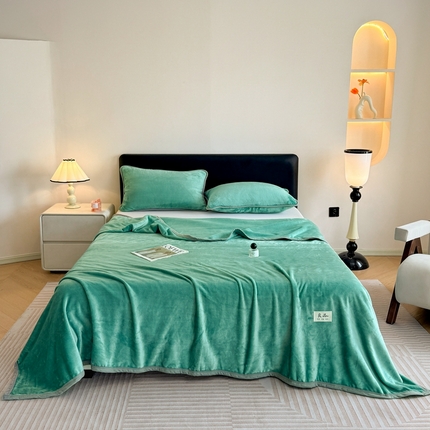 91家纺网 家纺一手货源 找家纺 （总）恋人优选 新款柔软亲肤A类双面牛奶绒毛毯床单多功能毯