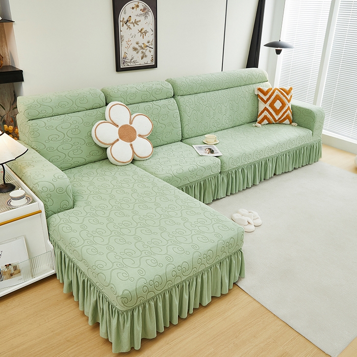 91家纺网 家纺一手货源 找家纺 丝绮鹿 2024新款雕花绒年华系列裙边沙发套（贵妃图） 草绿