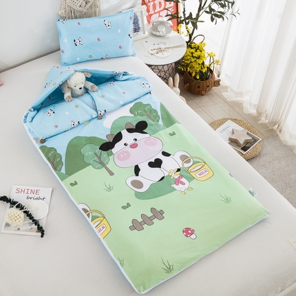 91家纺网 家纺一手货源 找家纺 大黄蜂家居家纺 2025新款纯棉四季款水晶绒四季大版花儿童睡袋可爱牛牛