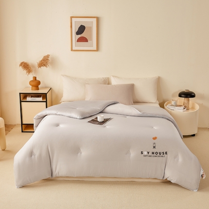 91家纺网 家纺一手货源 找家纺 （总）鸣升家纺 新款A类婴儿级牛奶针织棉冬被春秋被加厚冬被