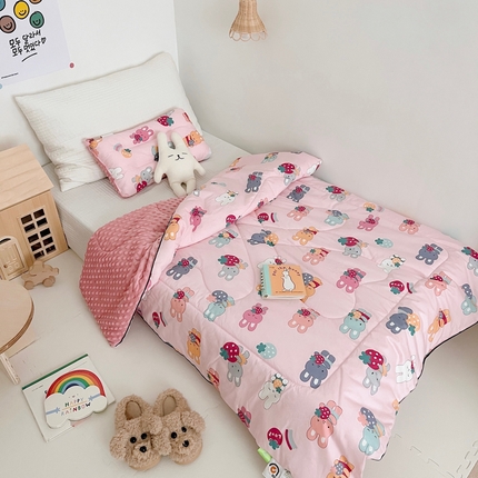 91家纺网 家纺一手货源 找家纺 （总）吉咪兔 24年新款幼儿园卡通全棉豆豆被冬季纯棉儿童豆豆毯加厚棉被安抚秋冬宝宝被子