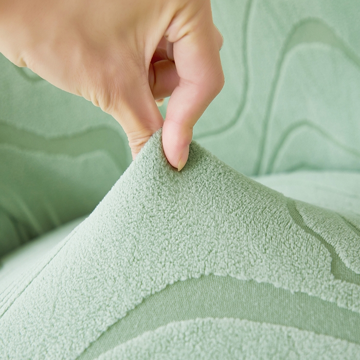 91家纺网 家纺一手货源 找家纺 丝绮鹿 2024新款雕花绒曲意系列-小扶手弧形椅套 草绿