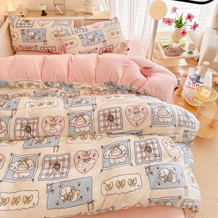 91家纺网 家纺一手货源 找家纺 呗旺鹿 2024新款高克重卡通印花毛巾绣牛奶绒四件套 蝴蝶结小狗-蓝