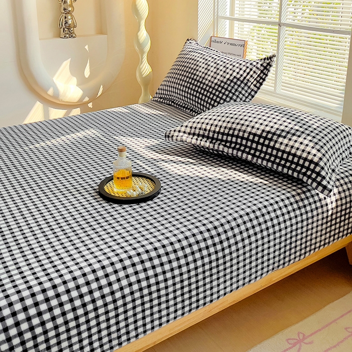 91家纺网 家纺一手货源 找家纺 恬澳家纺 2025 200g牛奶绒床笠外贸跨境电商亚马逊速卖通床笠三件套欧美尺寸多多跨境平台TEMU SHEIN 暖阳-黑白格