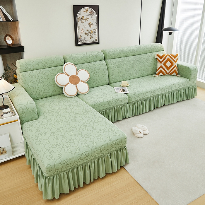 91家纺网 家纺一手货源 找家纺 丝绮鹿 2024新款雕花绒年华系列裙边沙发套（贵妃图） 草绿