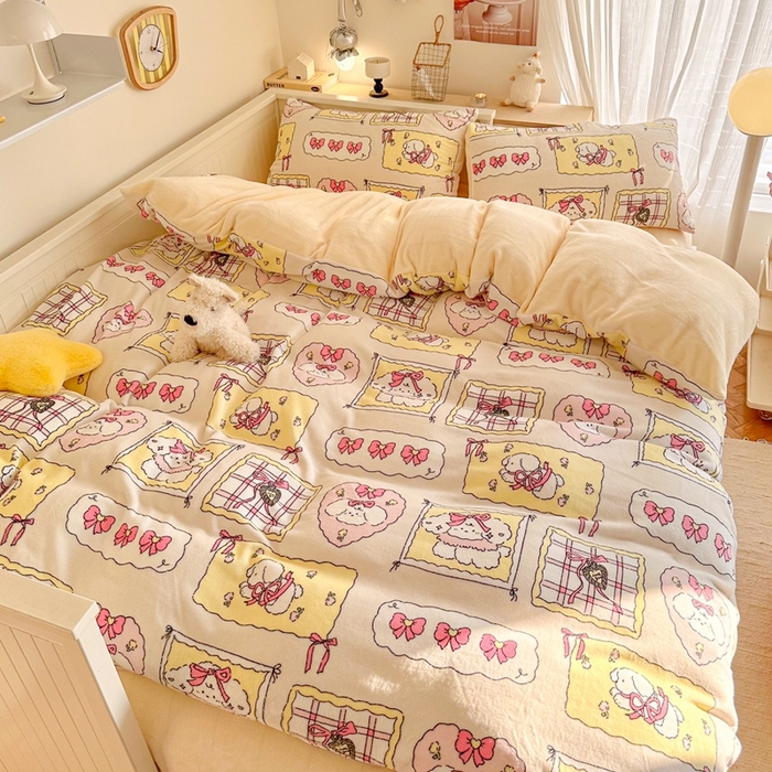 91家纺网 家纺一手货源 找家纺 呗旺鹿 2024新款高克重卡通印花毛巾绣牛奶绒四件套 蝴蝶结小狗-粉