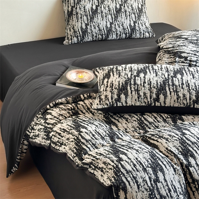 91家纺网 家纺一手货源 找家纺 梦享生活家居 2024新款双层纱黑灰提花系列四件套 清墨