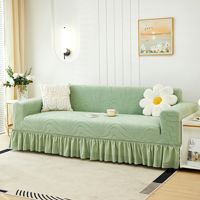 91家纺网 家纺一手货源 找家纺 丝绮鹿 2024新款雕花绒曲意系列沙发套裙边款（三人图） 草绿