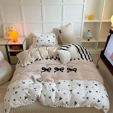 91家纺网 家纺一手货源 找家纺 （总）柚子YOUTH 2024新款毛球花边三拼牛奶绒四件套