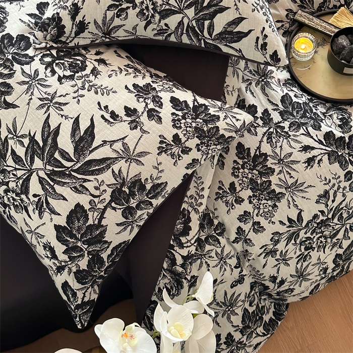 91家纺网 家纺一手货源 找家纺 梦享生活家居 2024新款双层纱黑灰提花系列四件套 黑茶花