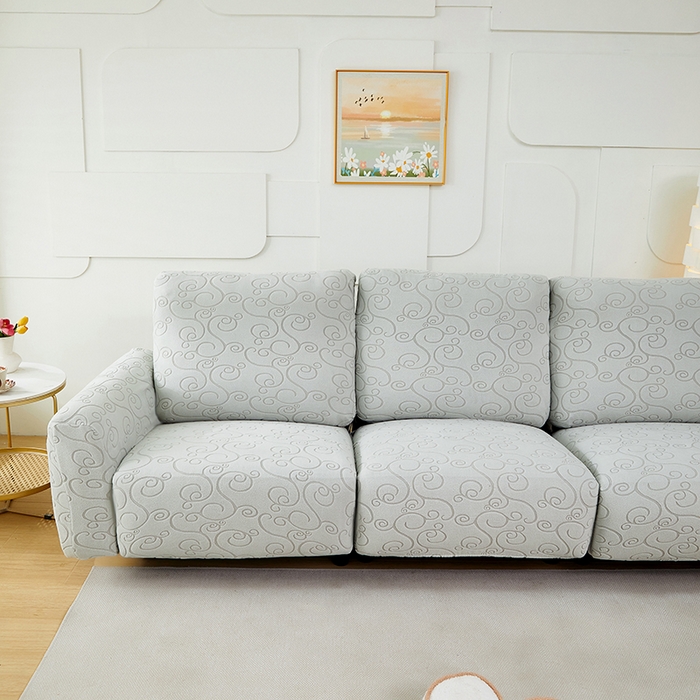 91家纺网 家纺一手货源 找家纺 丝绮鹿 2024新款雕花绒年华系列-芝华士沙发套 浅灰
