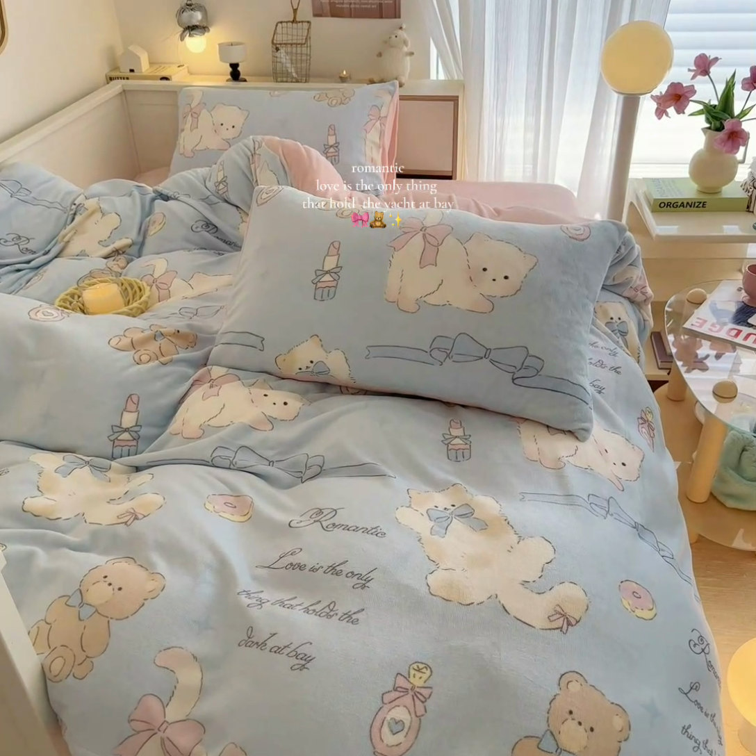 91家纺网 家纺一手货源 找家纺 呗旺鹿 2024新款高克重卡通印花毛巾绣牛奶绒四件套 咪咪乐园