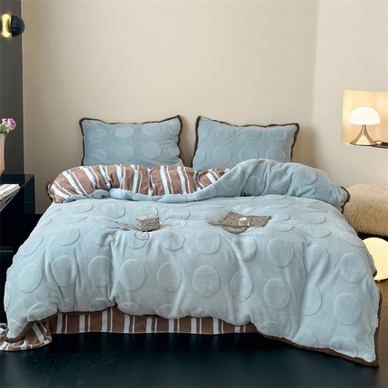 桔子家纺 2024新款兔兔绒立体雕花蝴蝶结系列四件套 冰岛蓝