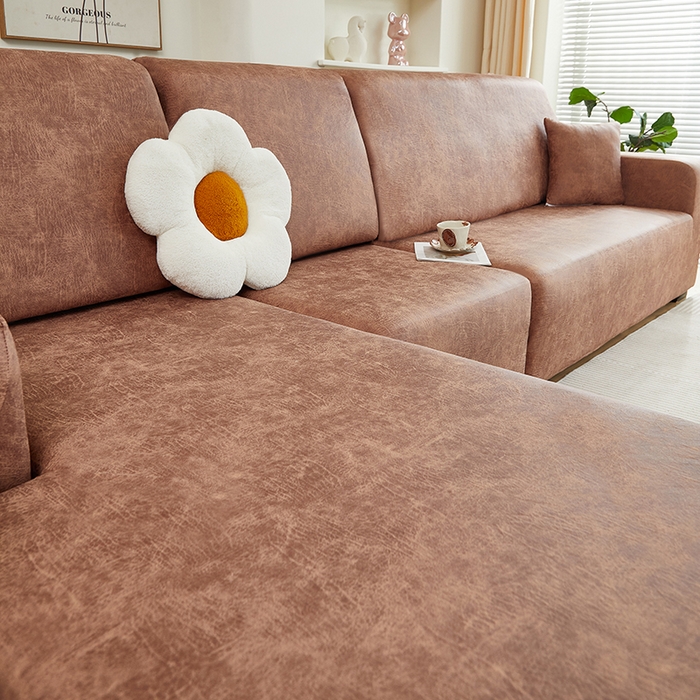 91家纺网 家纺一手货源 找家纺 2024新款防水皮革全包沙发套松紧款 棕黄