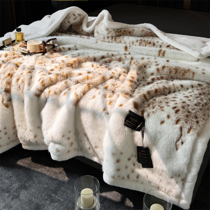 91家纺网 家纺一手货源 找家纺 凯轩毛毛毯毯子网销专供 2024新款仿皮草轻毛毛毯毯子-魅影系列 玛丽