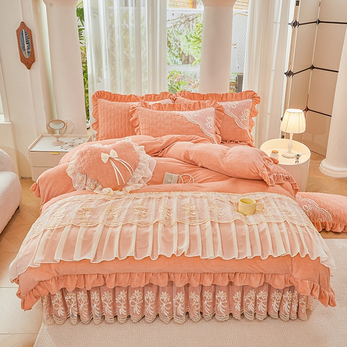 91家纺网 家纺一手货源 找家纺 2024新款加厚牛奶绒蕾丝刺绣床裙四件套-莫奈花园系列 莫奈花园-梦幻玉