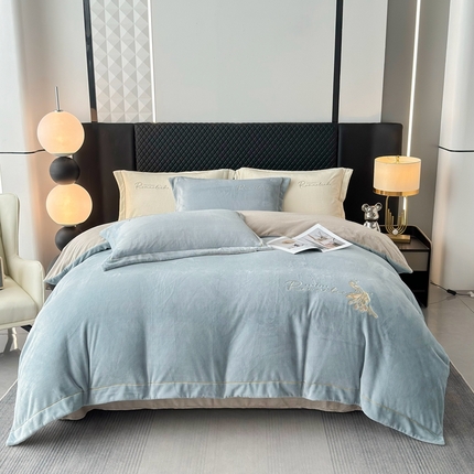 91家纺网 家纺一手货源 找家纺 （总）皇谱家纺 2024新款牛奶绒刺绣四件套