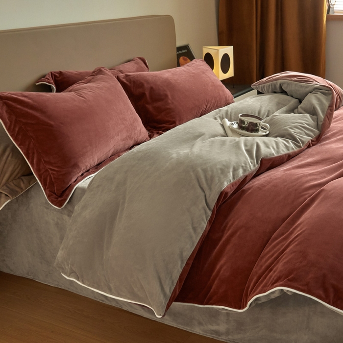 91家纺网 家纺一手货源 找家纺 万盛家纺 2025新款德芙绒牛奶绒法莱绒水晶绒双拼四件套 晨曦红-米灰