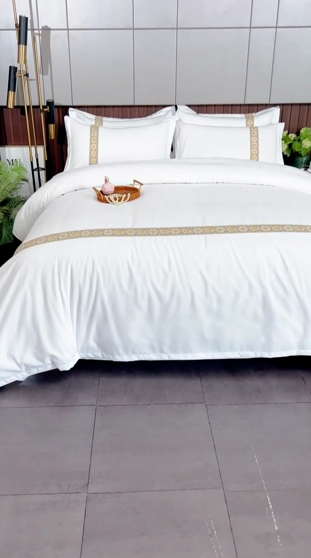 91家纺网 家纺一手货源 找家纺 三俏家纺 2024新款星级酒店100克平纹四件套 凤尾金-100克平纹