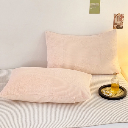 漫时光 2025新款牛奶绒烂花枕套 梦结花-粉玉