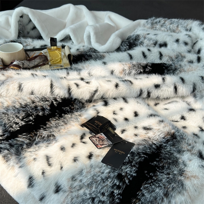 91家纺网 家纺一手货源 找家纺 凯轩毛毛毯毯子网销专供 2024新款仿皮草轻毛毛毯毯子-魅影系列 绮梦