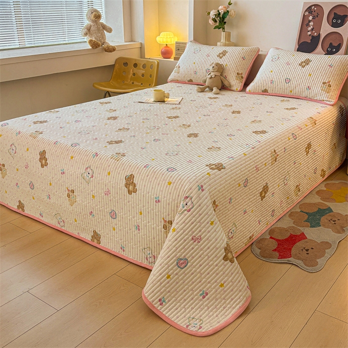 91家纺网 家纺一手货源 找家纺 2024新款全棉卡通印花宝宝绒双拼床盖床垫最美的期待